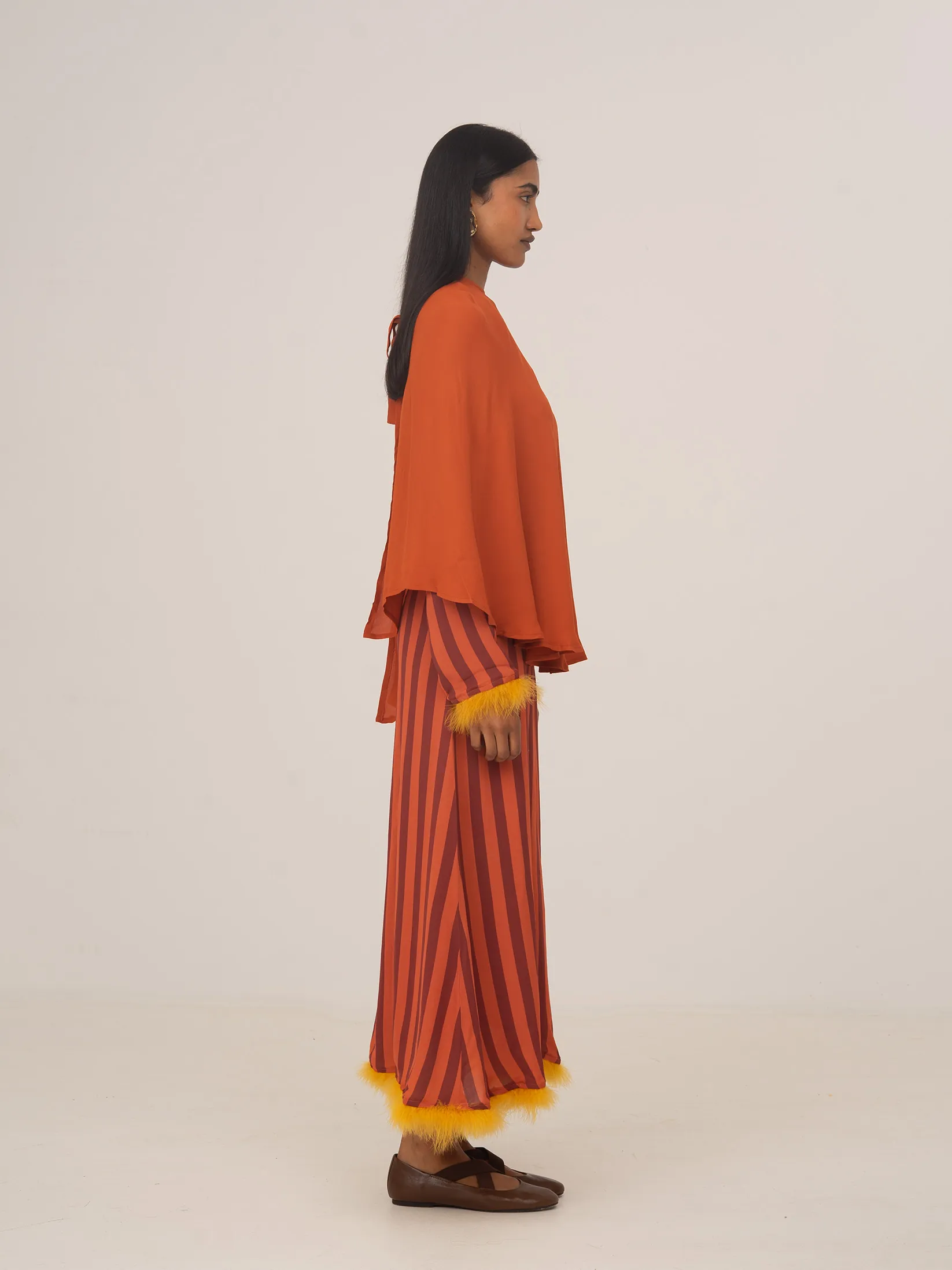 Colombina Orange Occasion Cape - Image 4